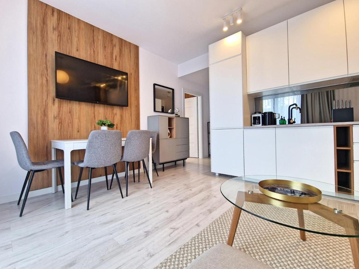Apartament Modern 64 Z Widokiem Na Morze - 365Pam อุสตรอเนียมอร์สเกีย ภายนอก รูปภาพ